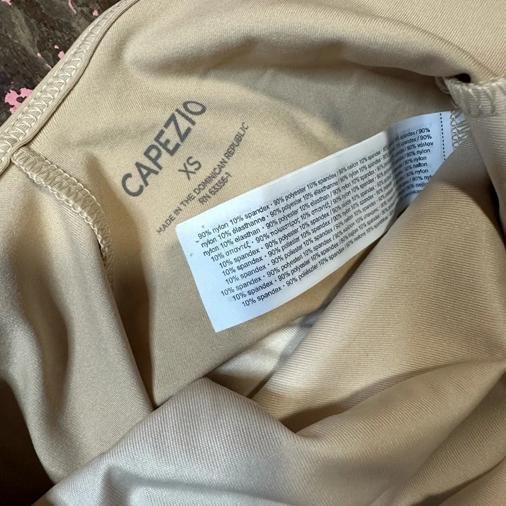CAPEZIO Girls/Women/teen nude leotard sz XS